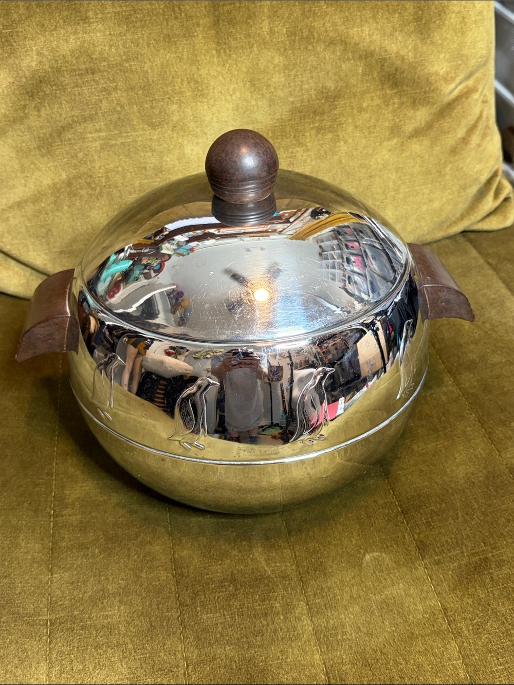 Vintage west bend penguin hot cold server